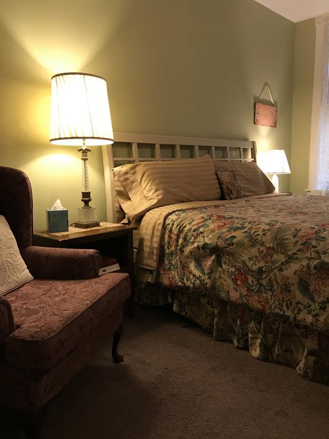 The Courtland & 2* Fort Scott